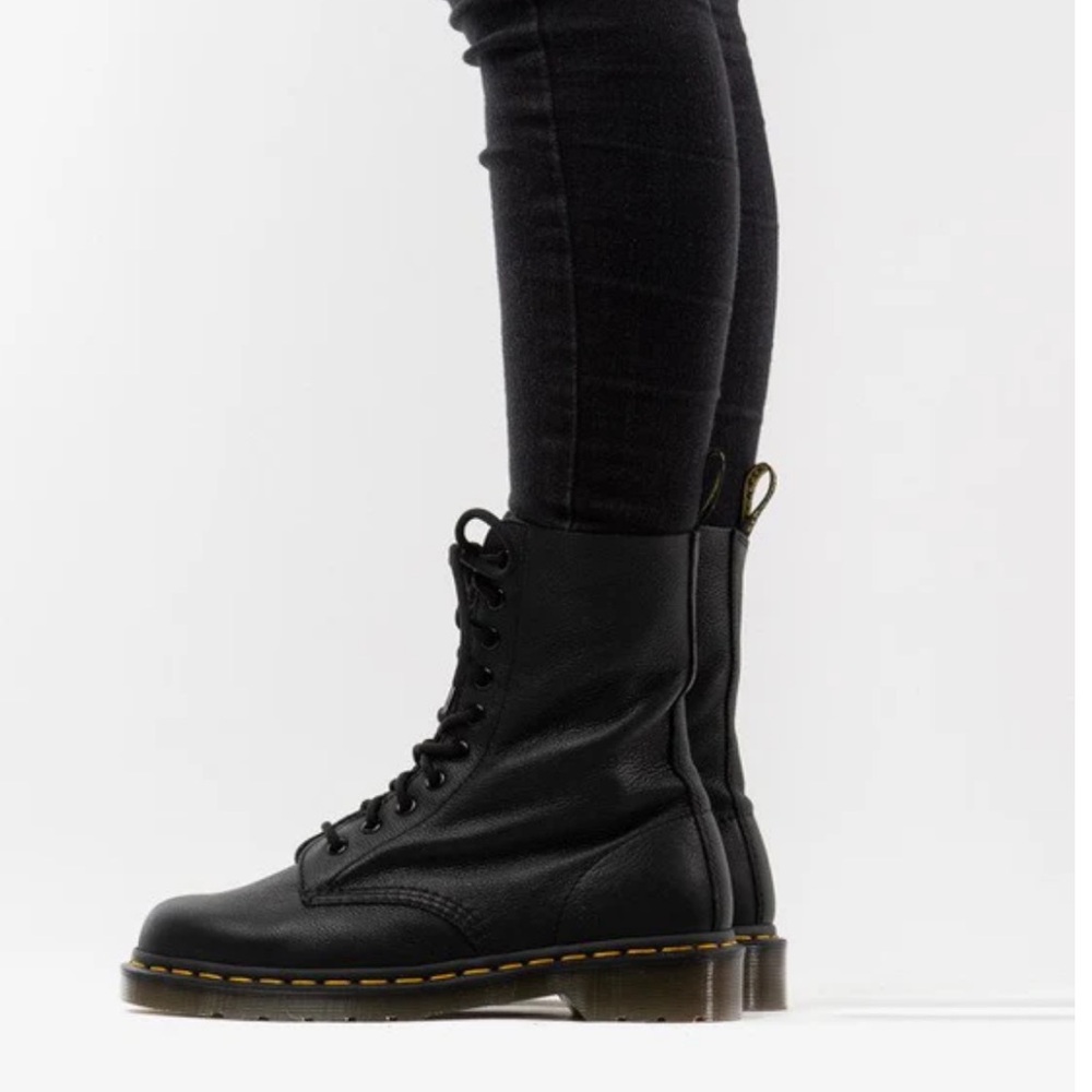 Dr. Martens 1490 VIRGINIA LEATHER MID CALF BOOTS - Picture 4 of 16